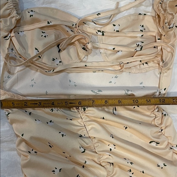 Zaful Cream Backless floral Puff Sleeve Dress. #cottagecore spring style sz sm - Picture 8 of 9